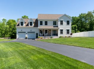 28 Ballpark Dr, Portland, ME 04103