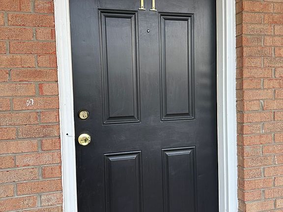 3rd image of 363 Gibson Ln #11