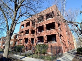 2700 W Giddings St APT 2, Chicago, IL 60625
