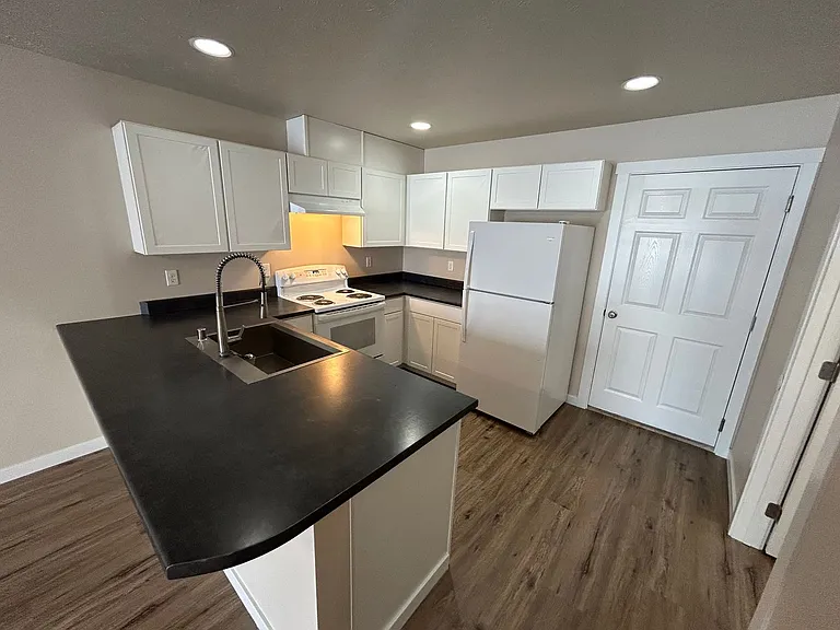 3rd Street Duplexes in Cheney near EWU! — Photo 9