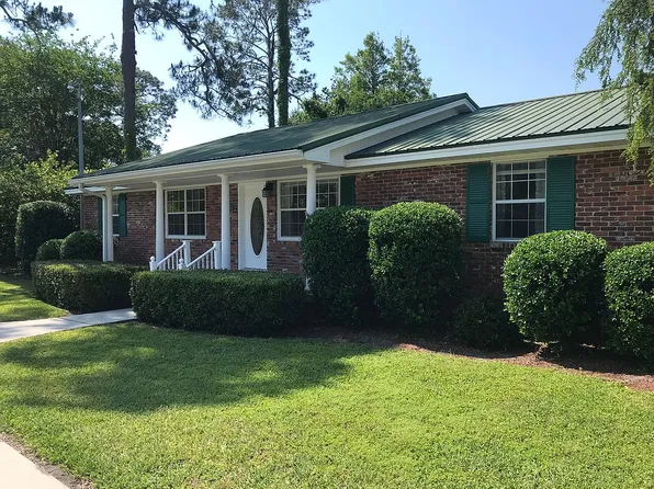 1325 Demetree St, Live Oak, FL 32064