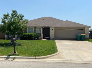 1051 Hamilton Ln, Belton, TX 76513