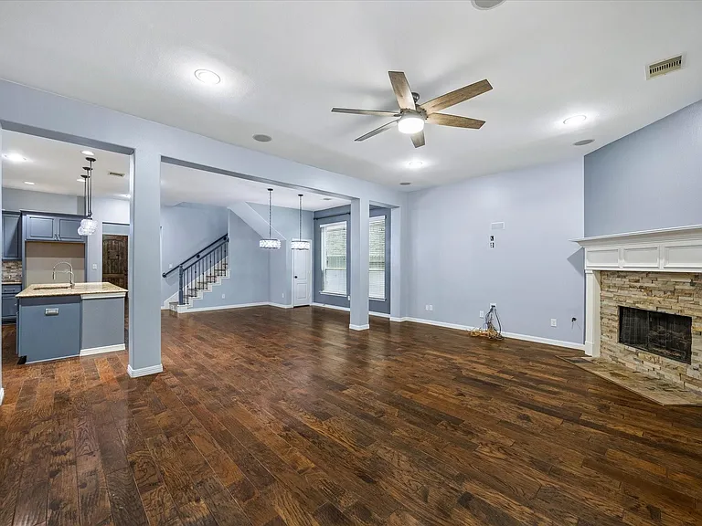 1735 Sylvia Springs Ln — Photo 17
