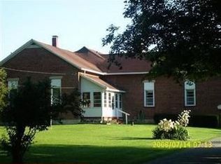 3056 Hustead Rd, Springfield, OH 45502