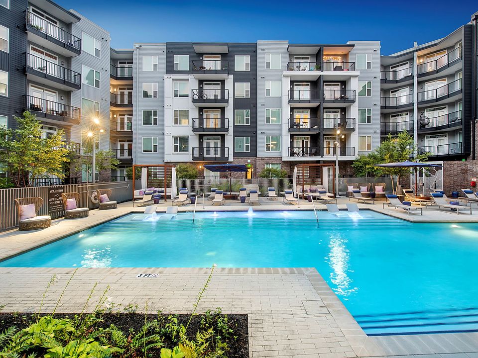 Resort-style pool