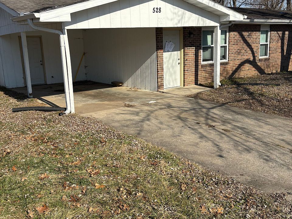 1st image of 526 Cape Meadows Cir #526