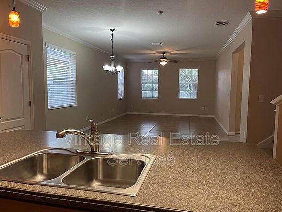 5th image of 9008 Sienna Moss Ln