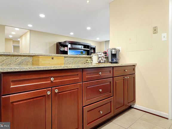 5th image of 3705 S George Mason Dr APT 1309S