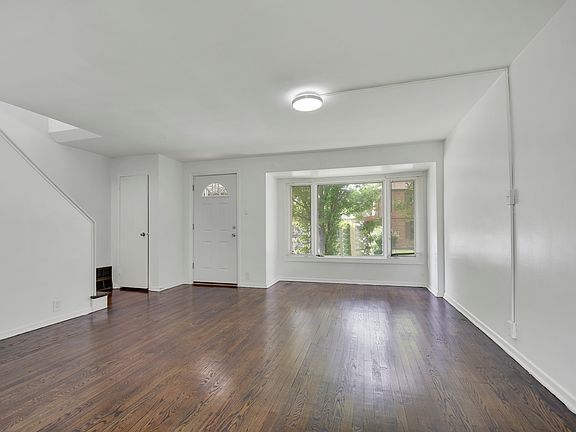 4th image of 10 Michael Rd