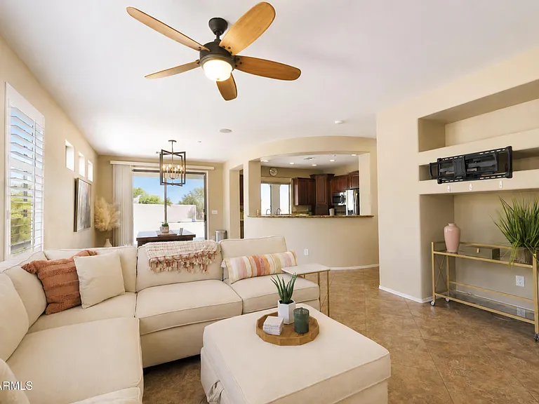 2361 W Turtle Hill Ct — Photo 10