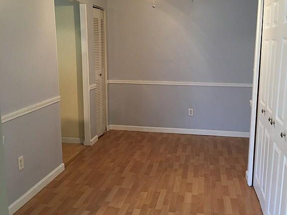 5th image of 3 Birchwood Pt APT 303