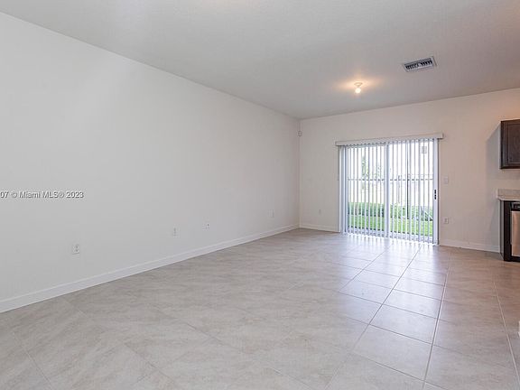 5th image of 1774 SE 9th Ave #1774