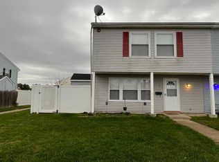 5 Langdon Ct, Sicklerville, NJ 08081