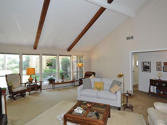 5th image of 3223 Little Bear Dr