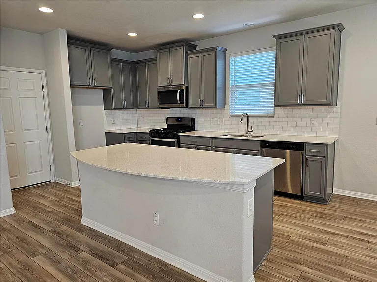 128 Munk Ln — Photo 3