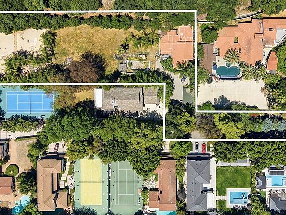 2nd image of 5457 Encino Ave