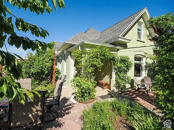 319 N Almond St APT A, Salt Lake City, UT 84103