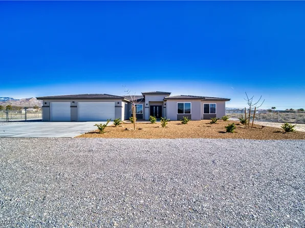 3781 S Oakleaf Ave, Pahrump, NV 89048