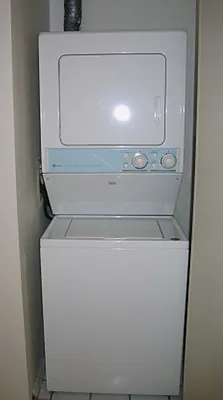 Rented by Mallan Real Estate Inc | media 31