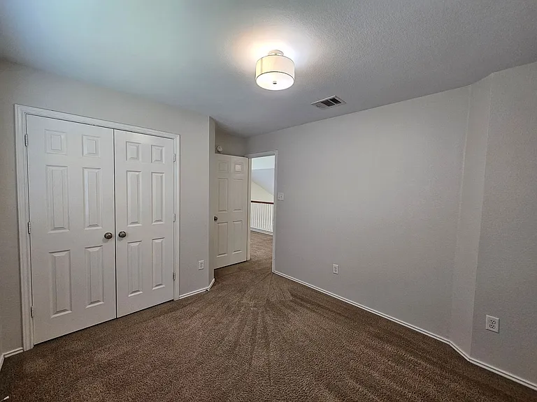 5311 Bridgewood Dr — Photo 19