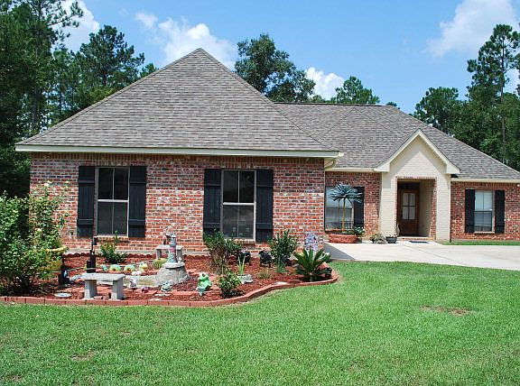 2nd image of 75 China Berry Cir