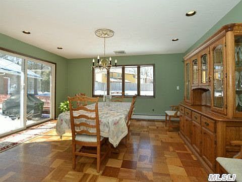 4th image of 67 Elberta Dr