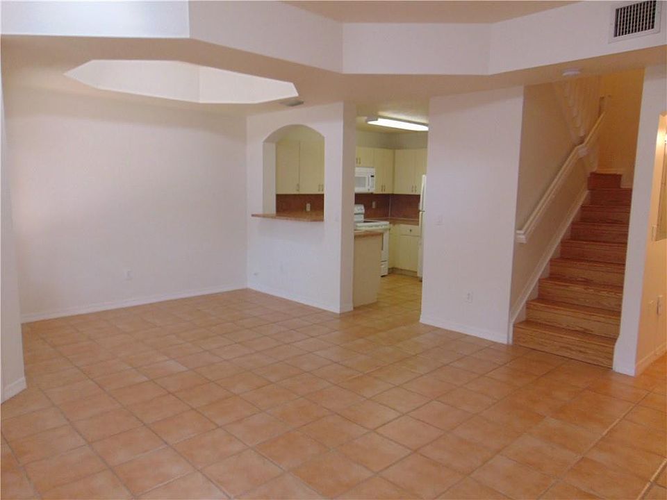 1st image of 2271 NE Mariner Court #2609
