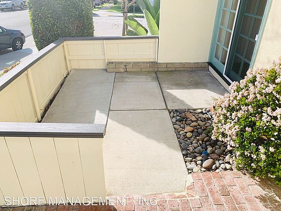 5th image of 5152 Dawes St