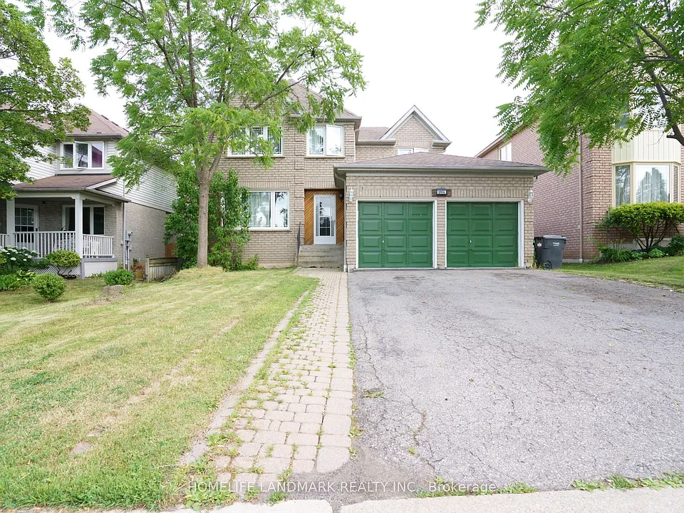 2914 Peacock Dr