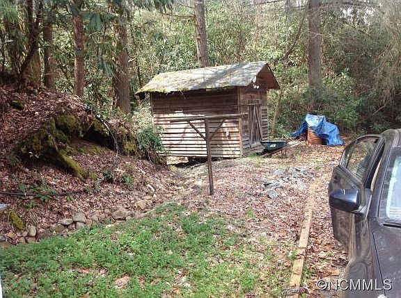 3rd image of 63 Apple Bee Rd