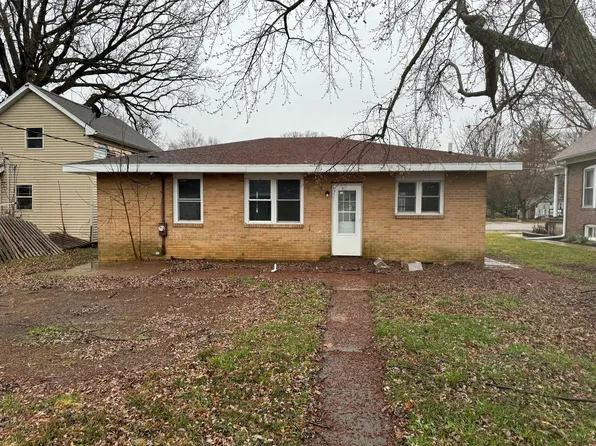 114 W 12th St, Streator, IL 61364