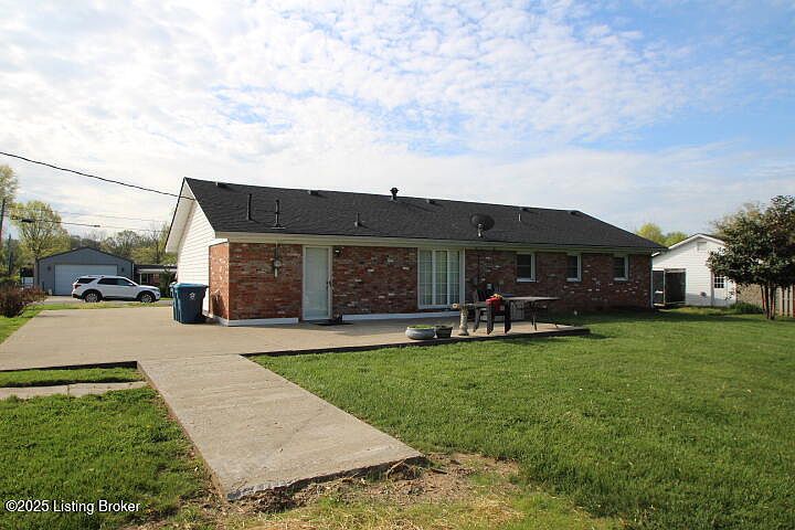 2nd image of 106 Morningside Dr