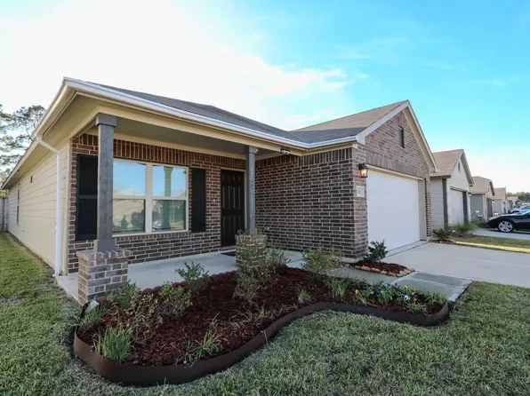 328 Cumberland Forest Dr, Magnolia, TX 77354