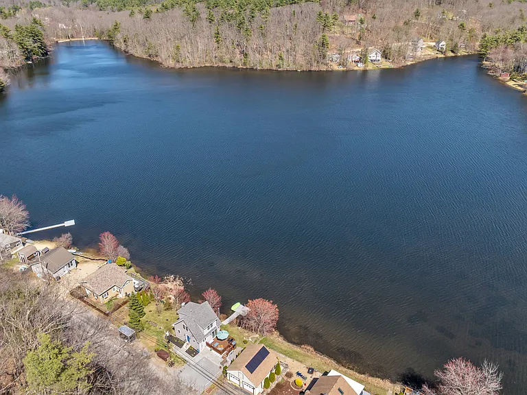 864 South Rd — Photo 19