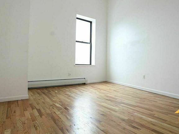 2nd image of 33 Bushwick Ave #3A1