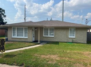 5300 Karen Dr, Marrero, LA 70072