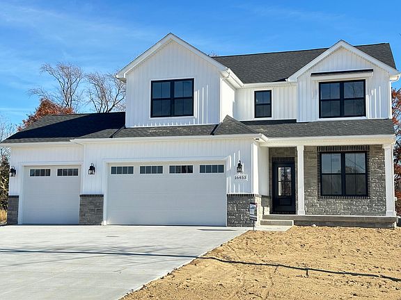 2nd image of 16453 Sleepy Hollow Dr