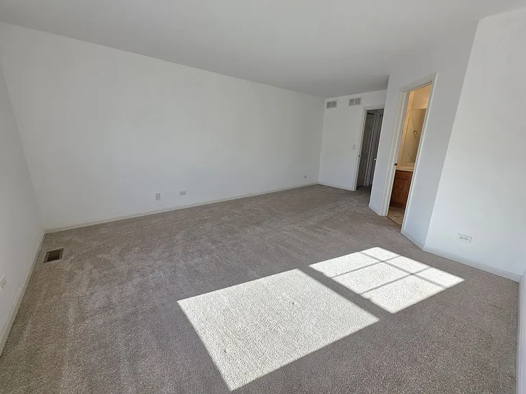 3996AURORA Blackstone Dr — Photo 27