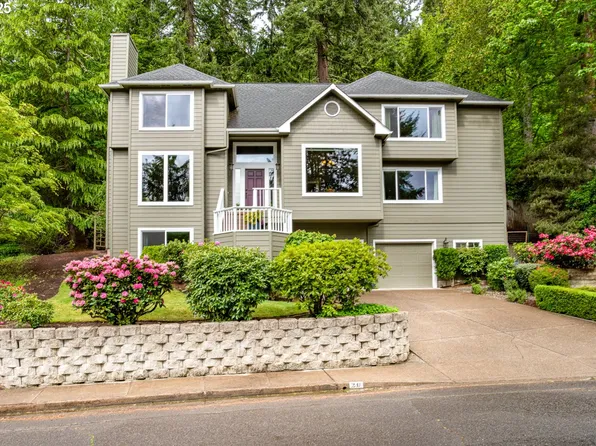 20 Marlboro Ln, Eugene, OR 97405