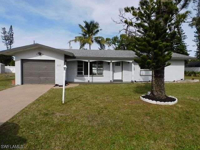 1st image of 253 SE 46th Ter