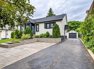 101 Arnold Cres, Richmond Hill, ON L4C 3R7