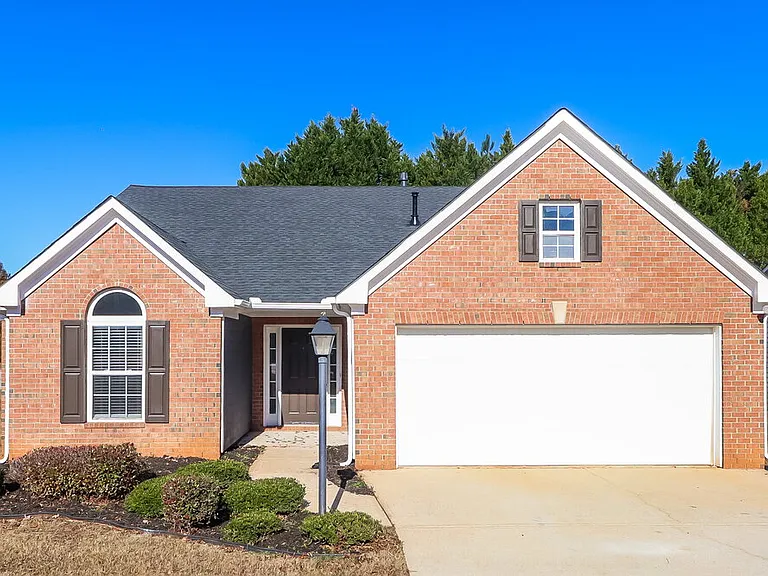 3116 Baywood Ct — Photo 1