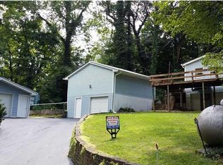 11093 E Dogwood Ln, Cloverdale, IN 46120