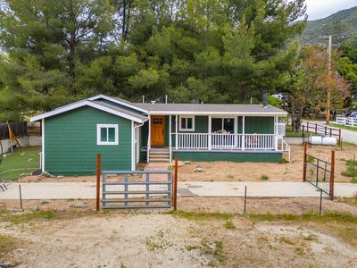 39525 Calle El Jornado, Saugus, CA, 91390