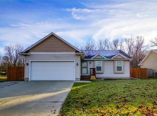 4033 Indianapolis Ave, Des Moines, IA 50317