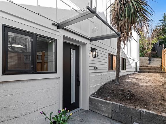 3rd image of 2220 14th Ave W #B