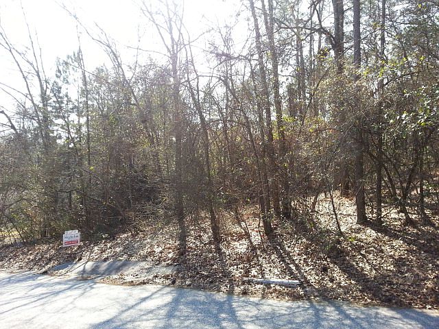 2nd image of 0 Hillcrest Dr