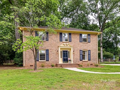 1049 Regency Dr, Charlotte, NC, 28211