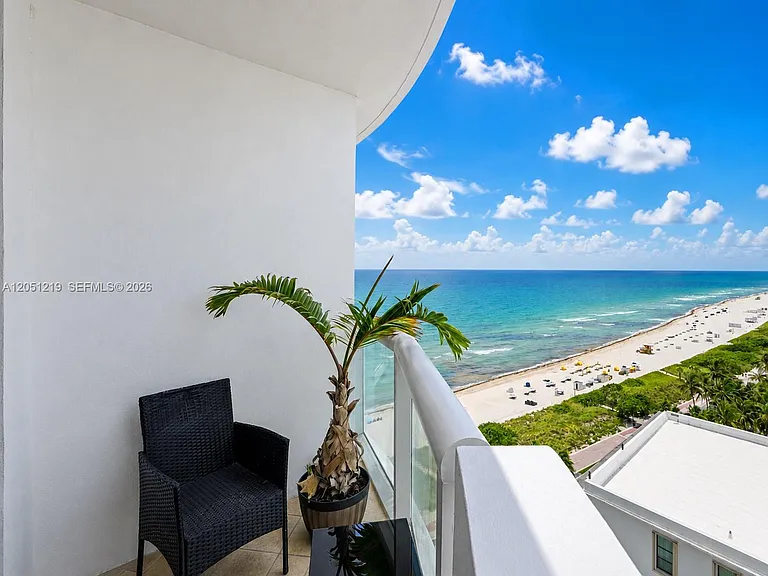 6365 Collins Ave #1705 — Photo 5
