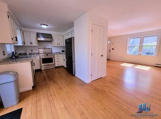 21 Jamestown Ct, South Portland, ME 04106
